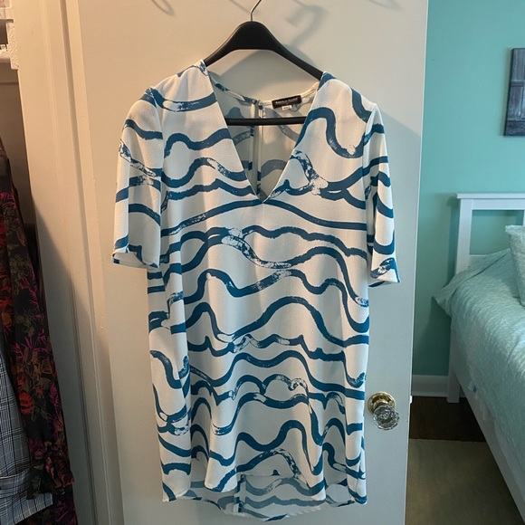 AMERICAN APPAREL SHIFT DRESS - Picture 6 of 6